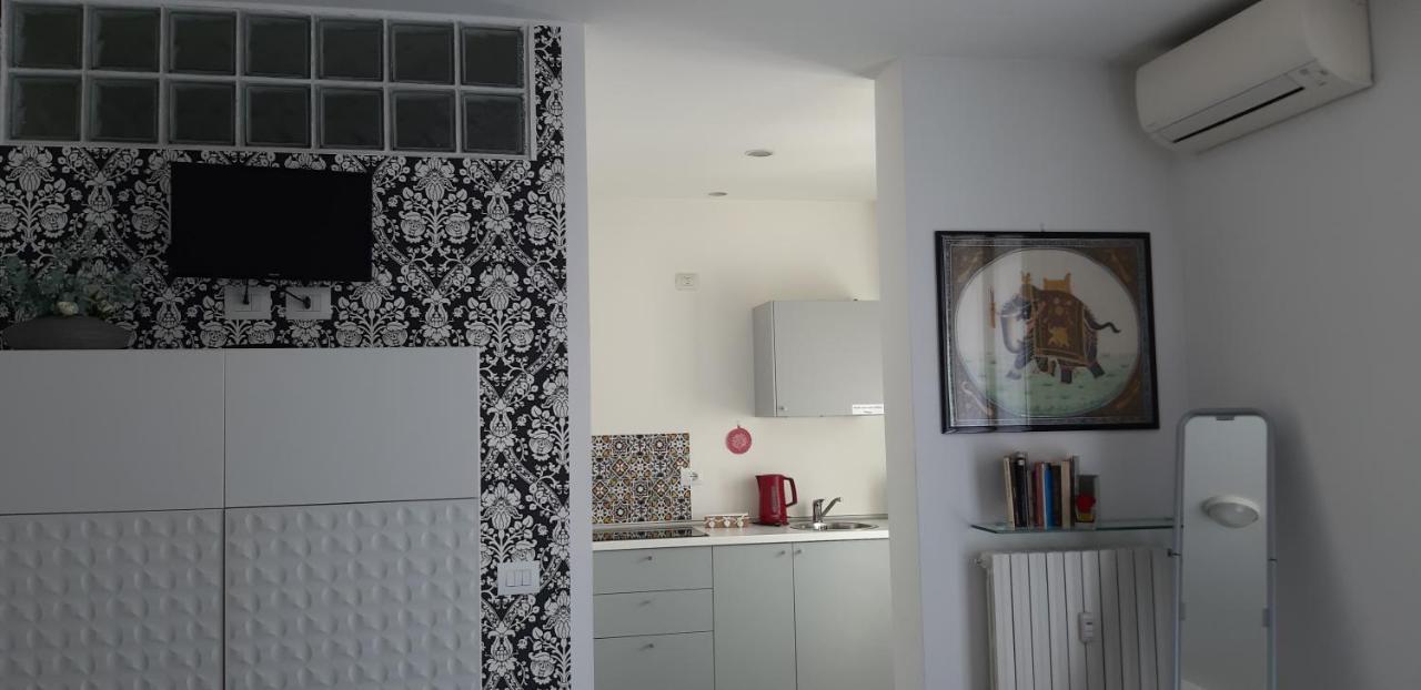 Manzoni Residence Como Luaran gambar